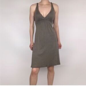 Michael Stars Shimmery
Shine Surplus Stretchy v-neck sleeveless tank Dress